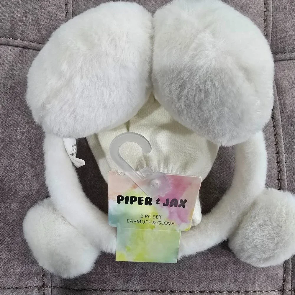 NWT Piper & Jax Earmuff and Glove, 2 Piece Set